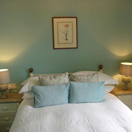 Osborne House B&B Вёкингтон Экстерьер фото